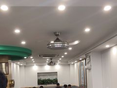 大堂-草桥清真牛肉锅贴扁食店