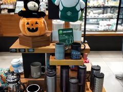 零售区-星巴克(南宁百货文化宫店)