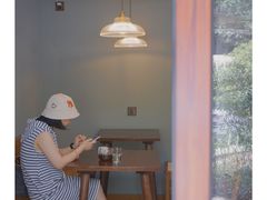 -SAFARI COFFEE