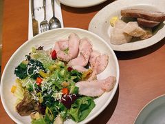 鸡肉混合蔬菜沙拉-OLLA 西班牙餐厅(丰盛里店)