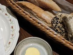 餐前面包-Bistro Les Lilas丁香花小酒馆
