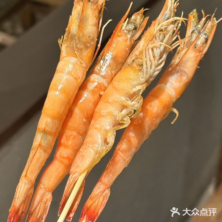 氛围感满满的烧烤店🍢人间烟火味浓‼️