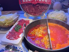 -热火朝天鲜切牛肉火锅(南强街巷店)