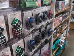 -名创优品(海珠乐峰广场店)