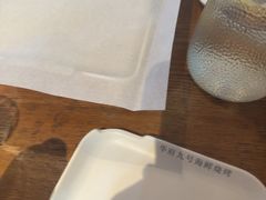 -华府九号海鲜烧烤大排档(龙域店)