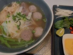 -港丽餐厅