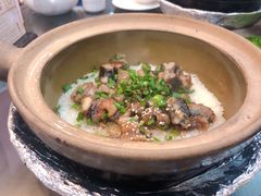 金牌黄鳝饭-红星光发煲仔饭(文海店)