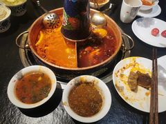 -咏江南·苏式火锅·苏州评弹(观前街店)