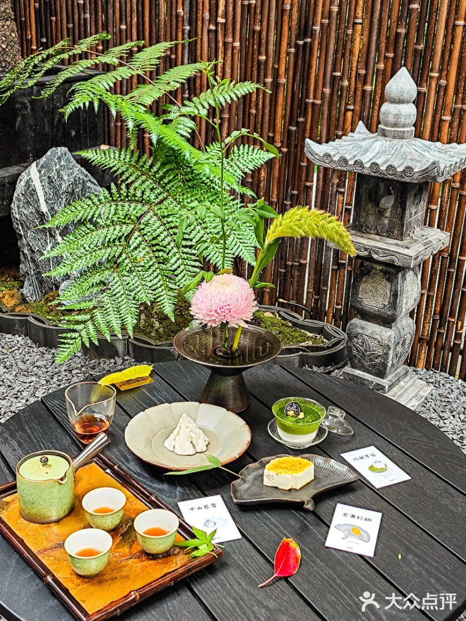 走进成都这家宋式美学素食餐厅