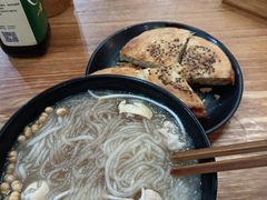 -青石桥老瓦房肥肠粉总店(青石桥总店)
