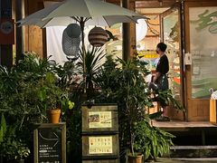 -啢啢茶寮(芳华横街店)