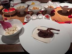 -鲤院·新中式美学·庭院餐厅(夫子庙店)