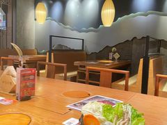 -呷哺呷哺(普陀乐购真北店)