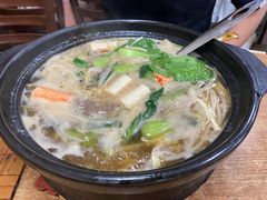 -天瑞福云南过桥米线(十里河店)