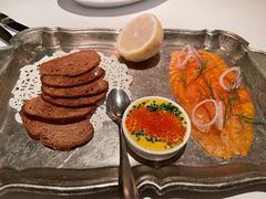 温热烟熏三文鱼-壳里西餐厅Coquille Seafood Bistro(蒙自路店)