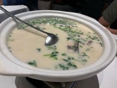 大砂锅炖鱼头-丹江渔村(望京店)