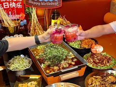 -何师烧烤Pro ·江湖川菜·小龙虾·精酿(太古里旗舰店)