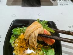 -独食火锅·半米屋台(直营总店)
