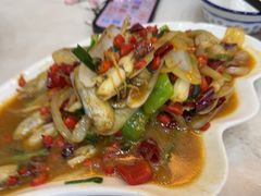 -覃记海鲜美食餐厅