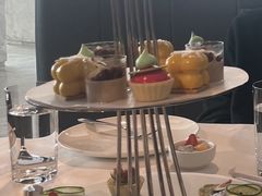 -广州塔卢特斯法国旋转餐厅