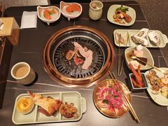 -梨花甄选自助烤肉(小寨原力场店)