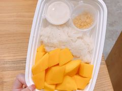 -陈记甜品窝(中山北路店)