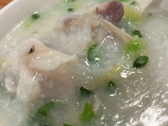 -隆都四季香饭店(碧海路店)