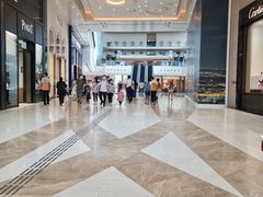 -香港ELEMENTS圆方