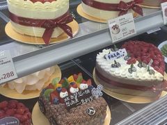 -花花卷卷·鲜食蛋糕(静安久光百货店)