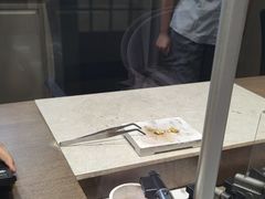 -华夏典当行(龙德广场店)