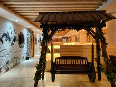 -碧中海汤泉汗蒸酒店