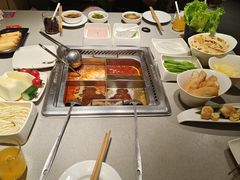 -海底捞火锅(银泰中心店)