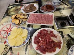 -石记东北风味烤肉(系马桩第二分店)