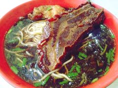 -小龙大肉面馆