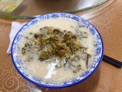 -雪琴面馆富安特色鱼汤面(城中花园店)