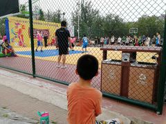 -滨河世纪广场公园