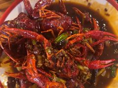 -冶建镜子·老南昌大排档·江西虾王(总店)