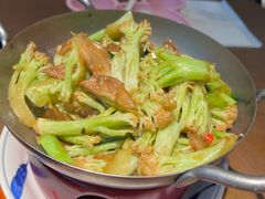 -新发现(宝山龙湖店)
