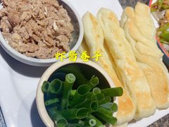 虾酱卷子-渔民船说·北塘海鲜·天津菜·海肠捞饭(北塘古镇店)
