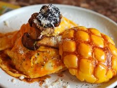 港式黑松露菠萝包滑蛋汉堡-Lets burger非常汉堡·环球风味(蓝色港湾店)