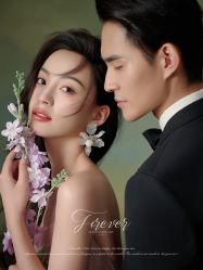 -雪中彩影婚纱摄影·微光艺术中心