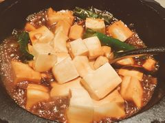石锅沃豆腐-桂满陇·蟹黄小笼汤包(中山公园店)