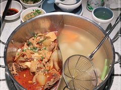 -左庭右院鲜牛肉火锅(环球港店)