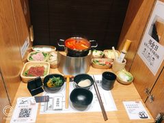 -独食火锅·半米屋台(望平街店)
