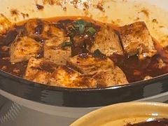 -八府香鸭·啫啫煲(华山路店)