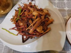 -小厨子私房菜·云南美食店