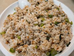 三文鱼肉碎炒饭-新享乐海鲜(翠华路店)