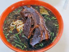 大肉面-小龙大肉面馆