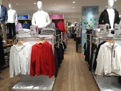 -优衣库(上海金桥太茂店)