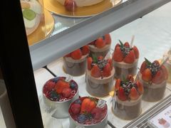 -花花卷卷·鲜食蛋糕(静安久光百货店)